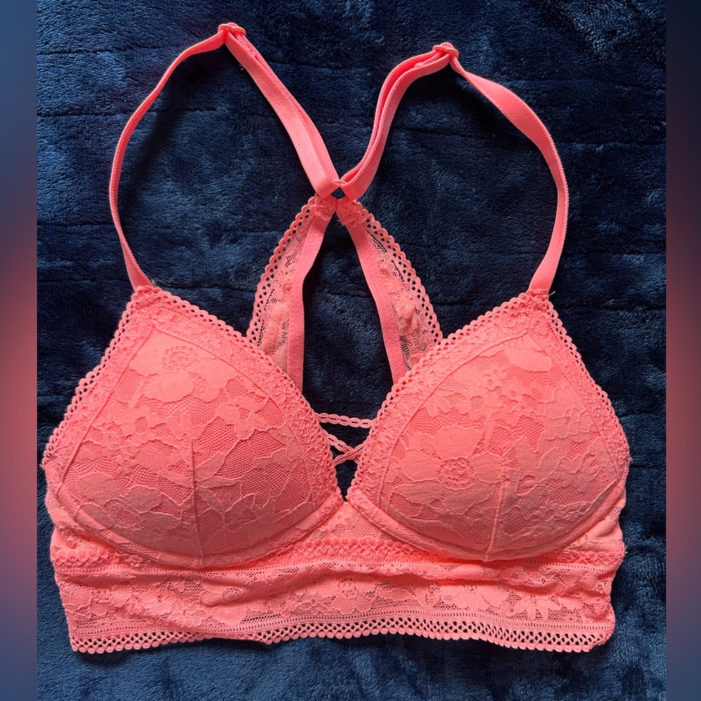 Victoria Secret bralette in size XS. Fits cup sizes AA-B.
